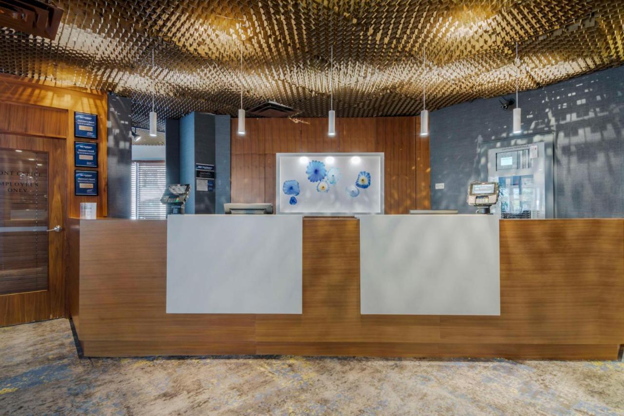 Best Western Premier Chateau Granville Hotel & Suites & Conference Centre Vancouver Esterno foto