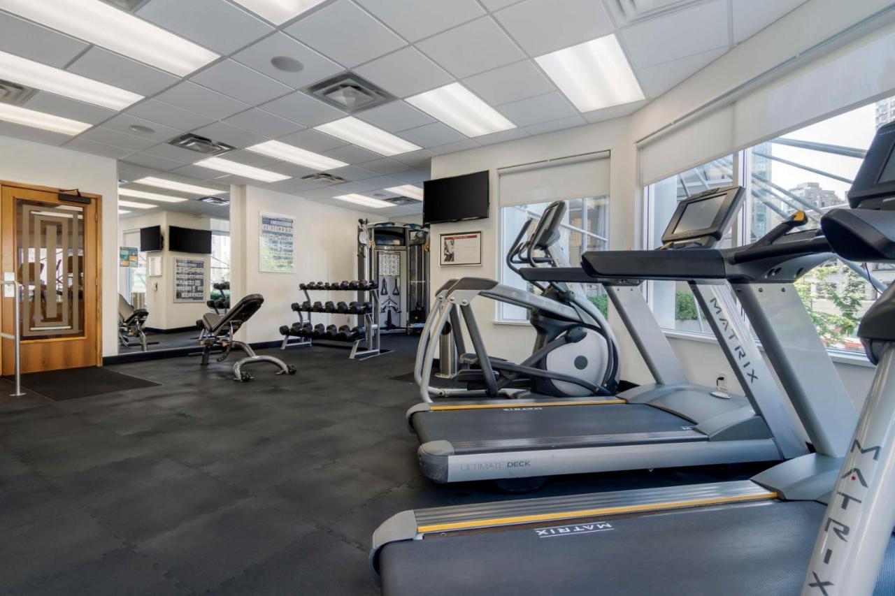 Best Western Premier Chateau Granville Hotel & Suites & Conference Centre Vancouver Esterno foto